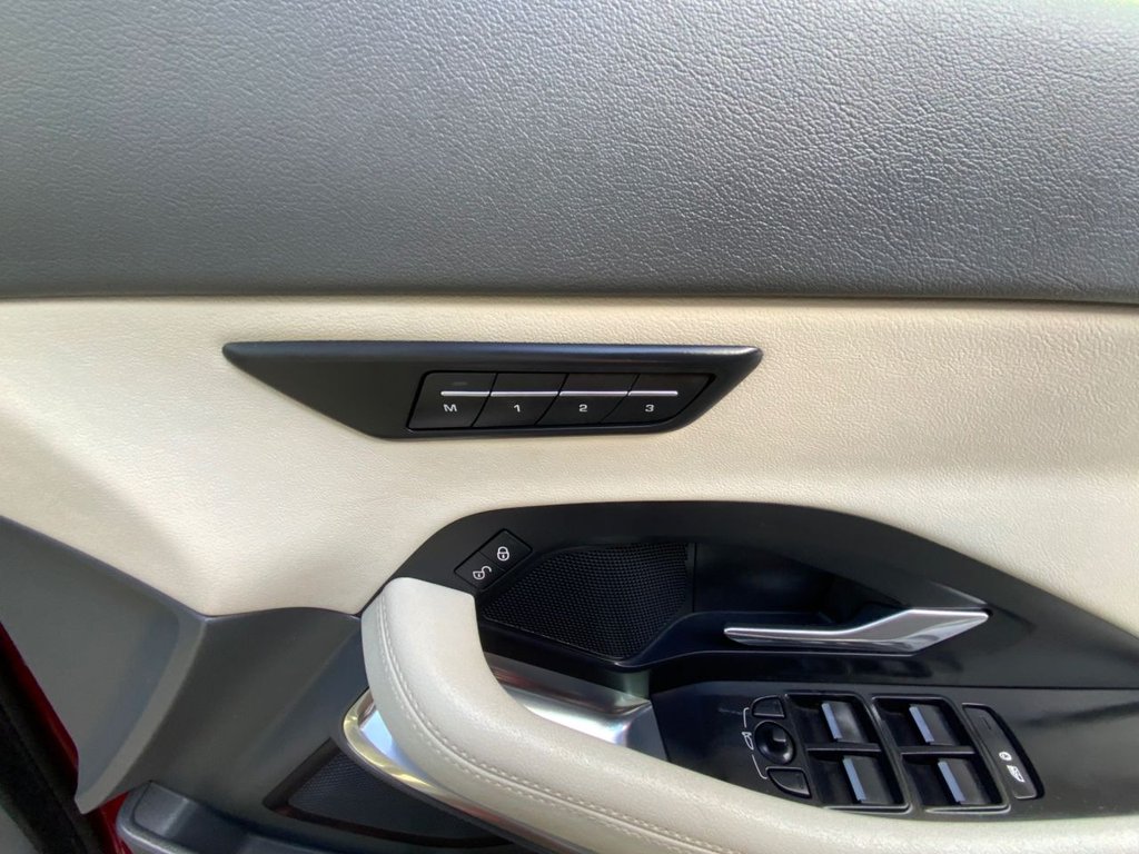 Used Jaguar E-Pace 2020 for sale - 75716093: Photo 45