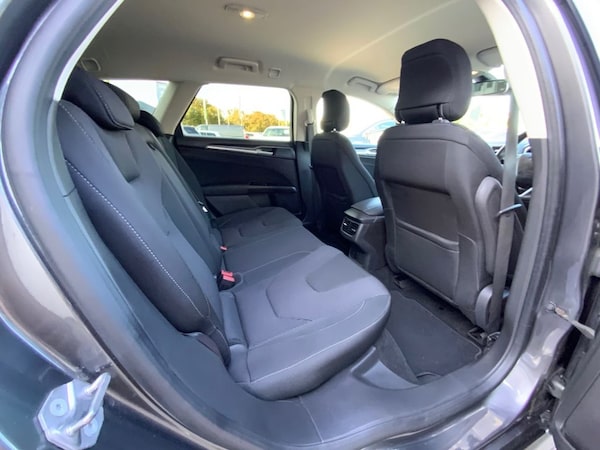 Used Ford Mondeo 2015 for sale - 76081115: Photo 36
