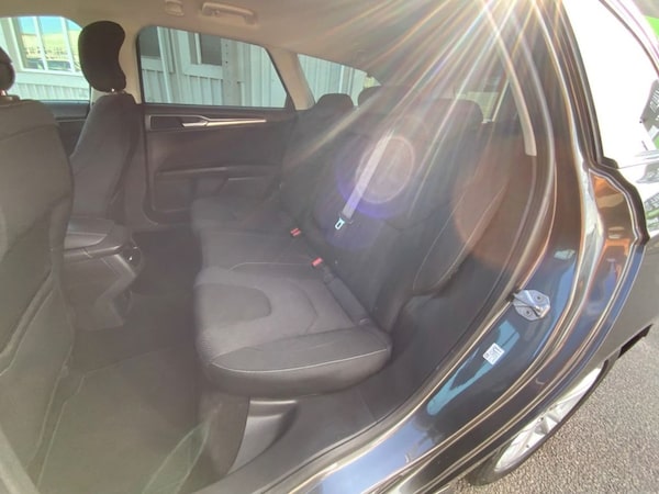Used Ford Mondeo 2015 for sale - 76081115: Photo 40
