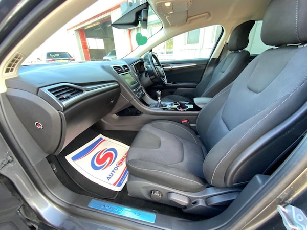 Used Ford Mondeo 2015 for sale - 76081115: Photo 46