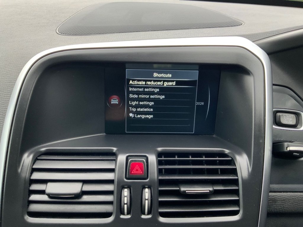 Used Volvo XC60 2015 for sale - 77981643: Photo 40