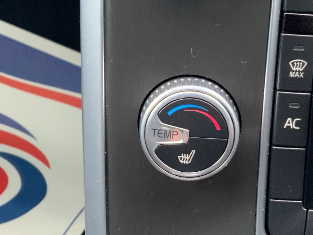 Used Volvo XC60 2015 for sale - 77981643: Photo 46