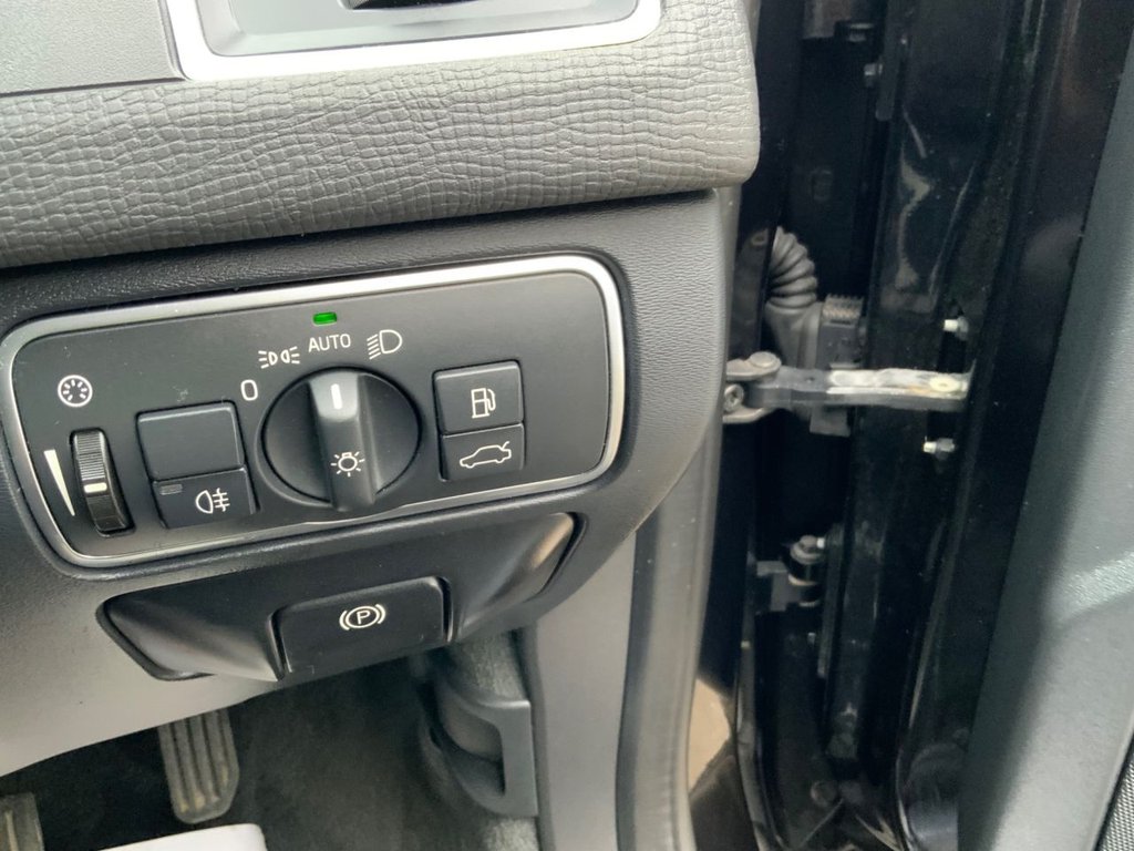 Used Volvo XC60 2015 for sale - 77981643: Photo 49