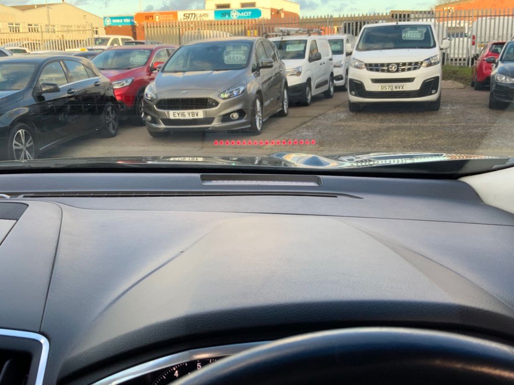 Used Ford Edge 2016 for sale - 77631777: Photo 44