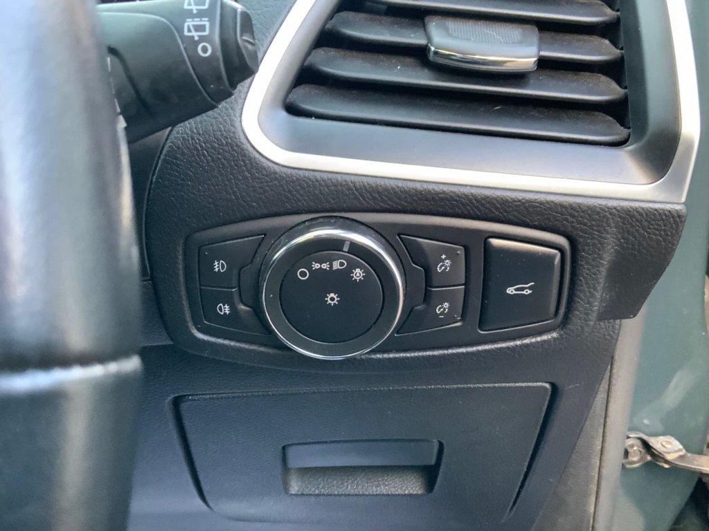 Used Ford Edge 2016 for sale - 77631777: Photo 46