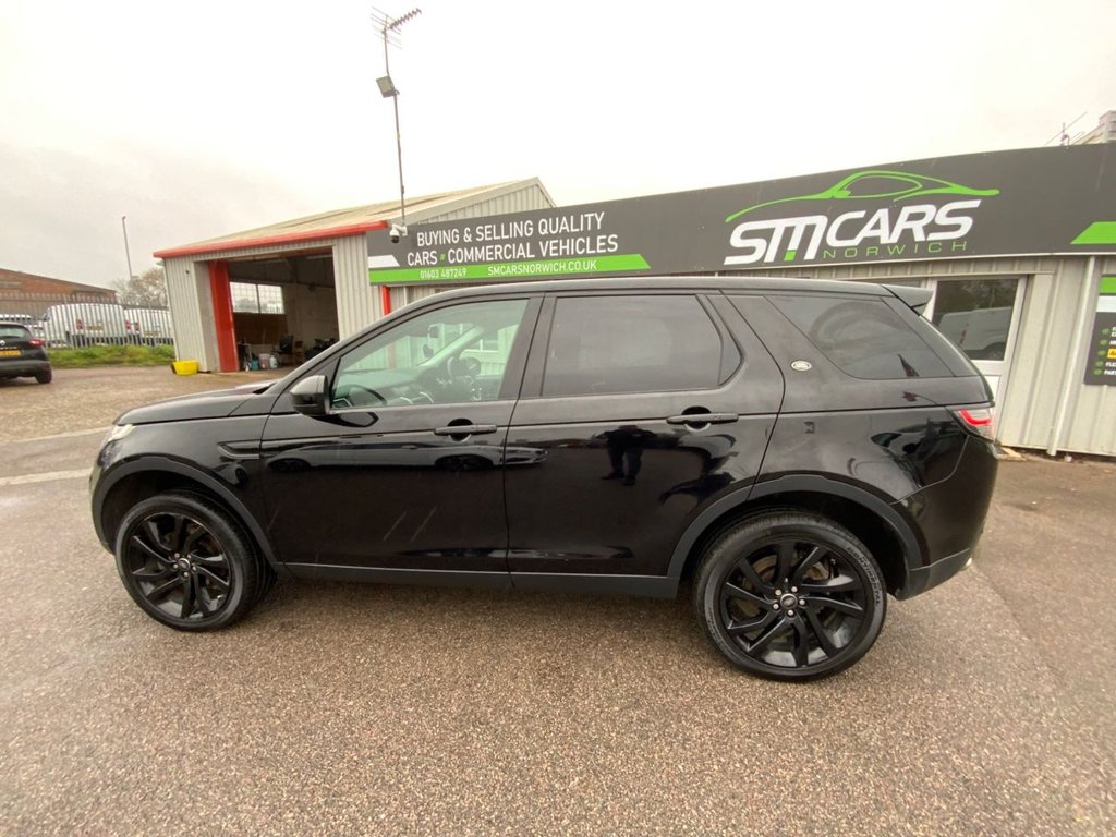 Used Land Rover Discovery Sport 2017 for sale - 76396272: Photo 11