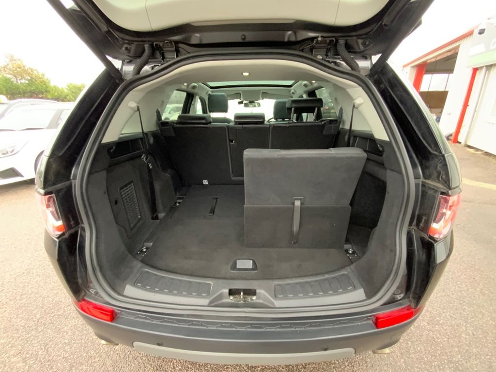 Used Land Rover Discovery Sport 2017 for sale - 76396272: Photo 36