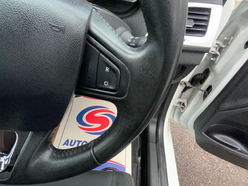 Used Renault Megane 2014 for sale - 76570598: Photo 21