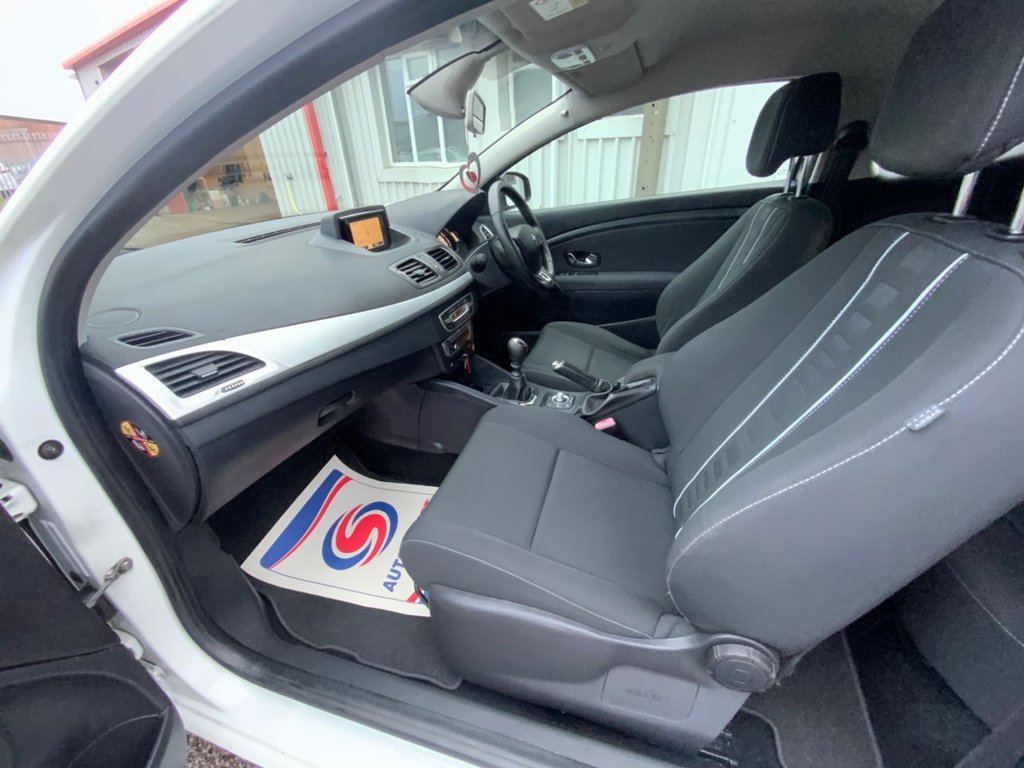 Used Renault Megane 2014 for sale - 76570598: Photo 32