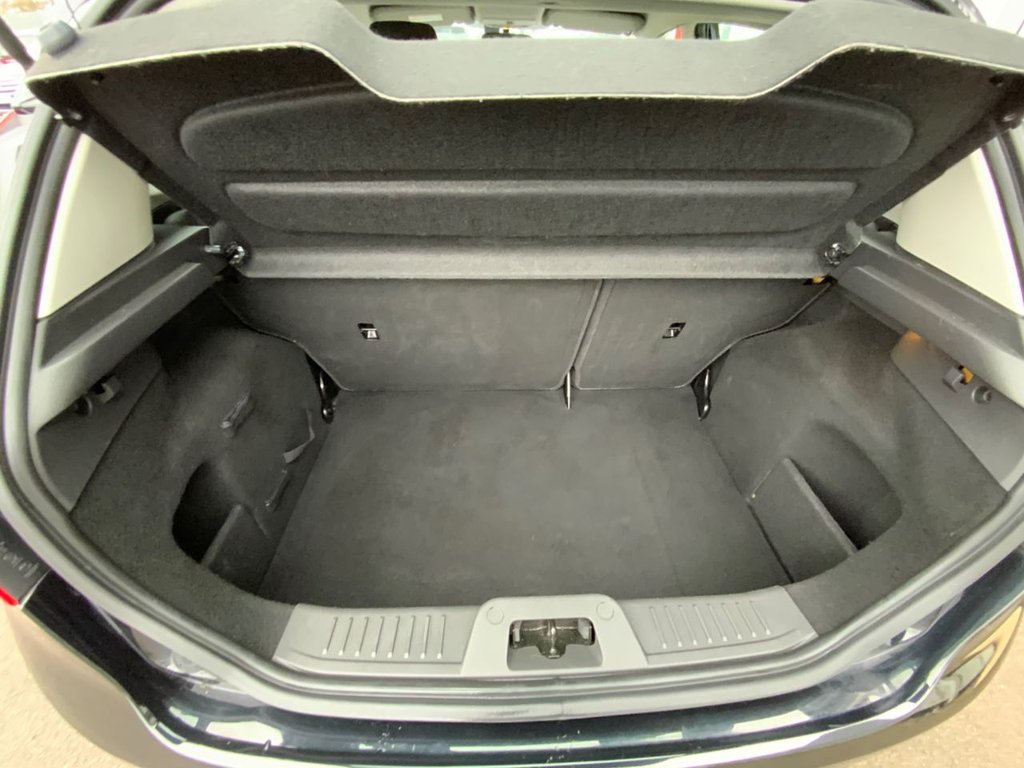 Used Ford Fiesta 2016 for sale - 77792378: Photo 17