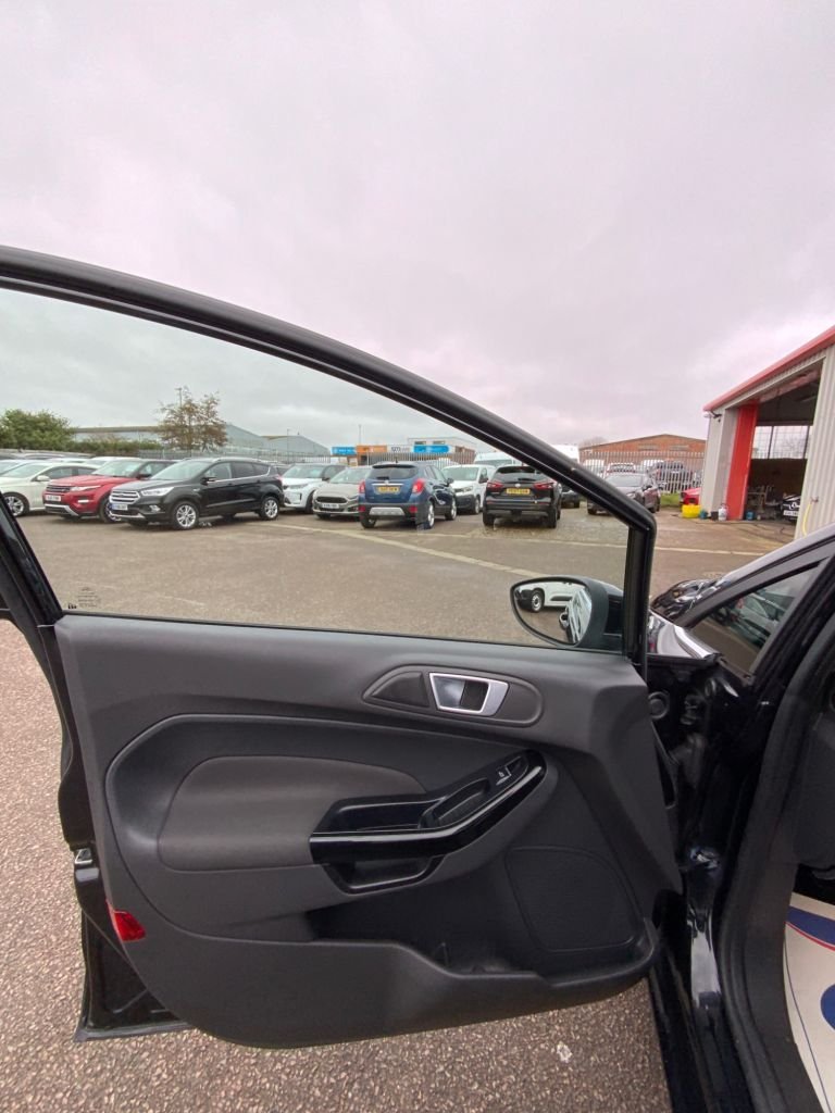 Used Ford Fiesta 2016 for sale - 77792378: Photo 29