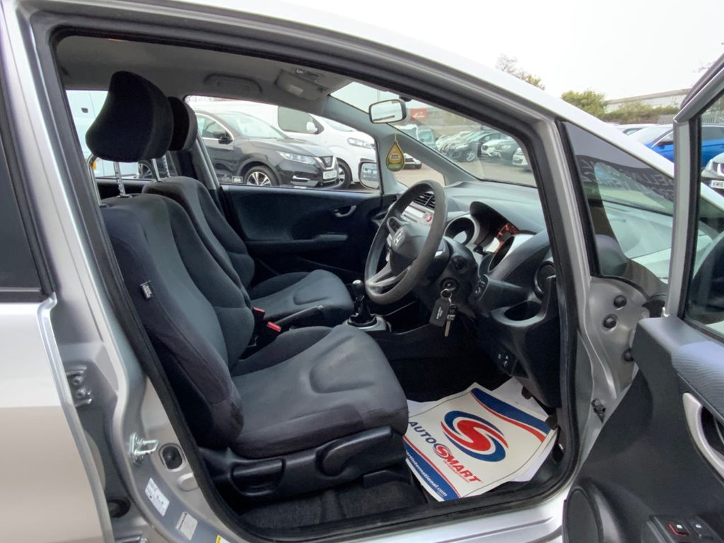 Used Honda Jazz 2009 for sale - 78212787: Photo 14