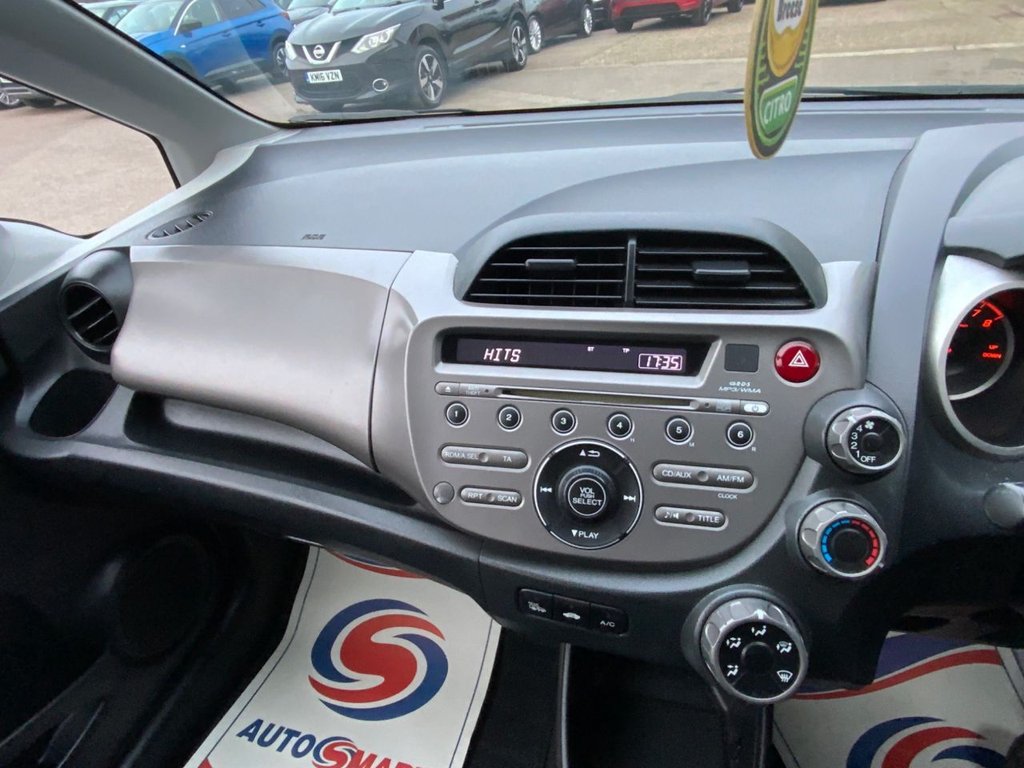 Used Honda Jazz 2009 for sale - 78212787: Photo 24