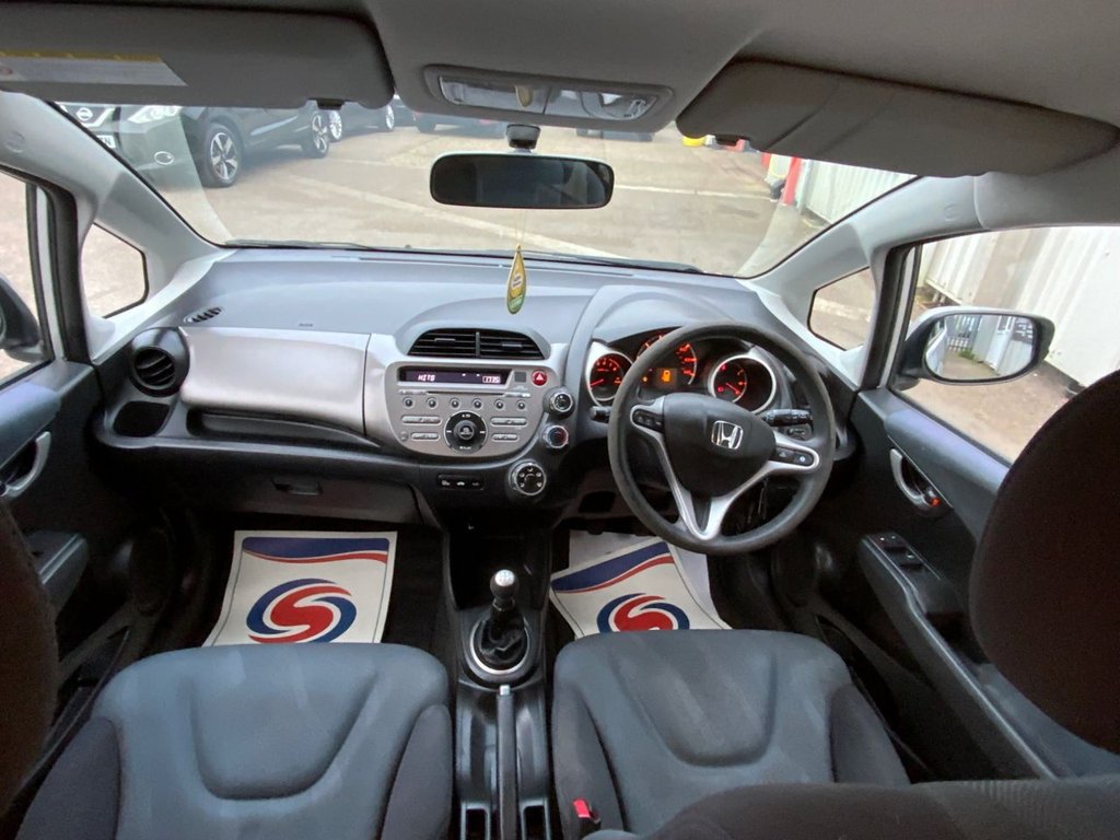 Used Honda Jazz 2009 for sale - 78212787: Photo 25