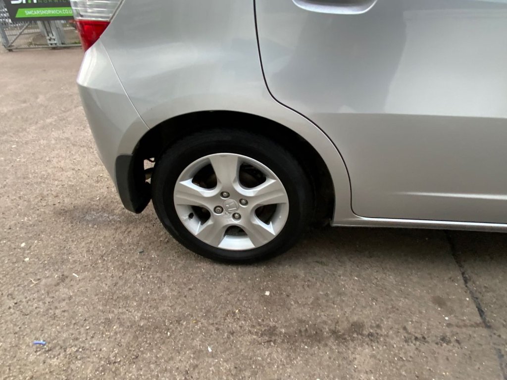 Used Honda Jazz 2009 for sale - 78212787: Photo 34