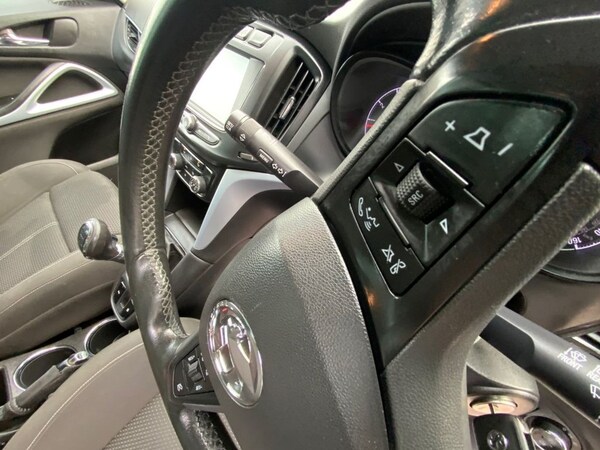 Used Vauxhall Zafira Tourer 2016 for sale - 76303878: Photo 20