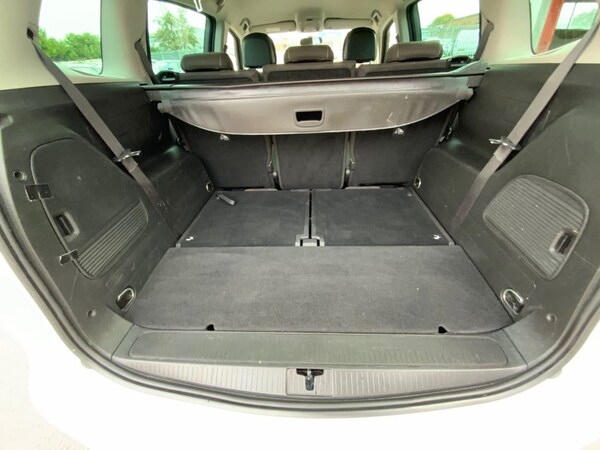 Used Vauxhall Zafira Tourer 2016 for sale - 76303878: Photo 29