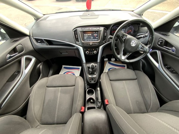 Used Vauxhall Zafira Tourer 2016 for sale - 76303878: Photo 2