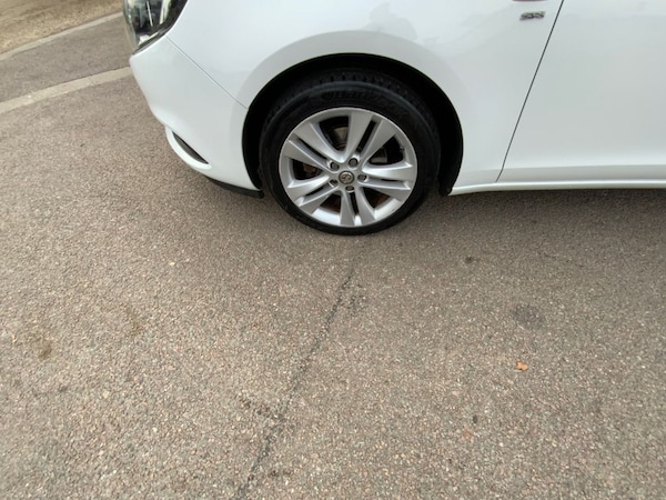 Used Vauxhall Zafira Tourer 2016 for sale - 76303878: Photo 40