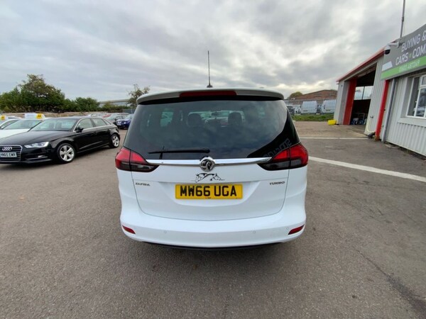 Used Vauxhall Zafira Tourer 2016 for sale - 76303878: Photo 4