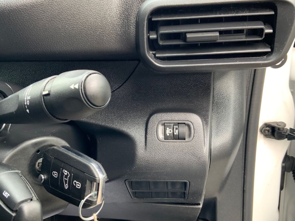 Used Peugeot Partner 2021 for sale - 77594583: Photo 42