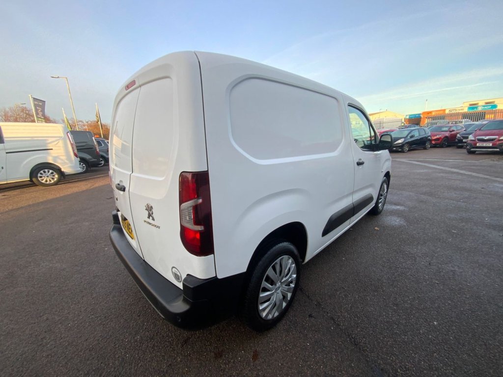 Used Peugeot Partner 2019 for sale - 76710990: Photo 12