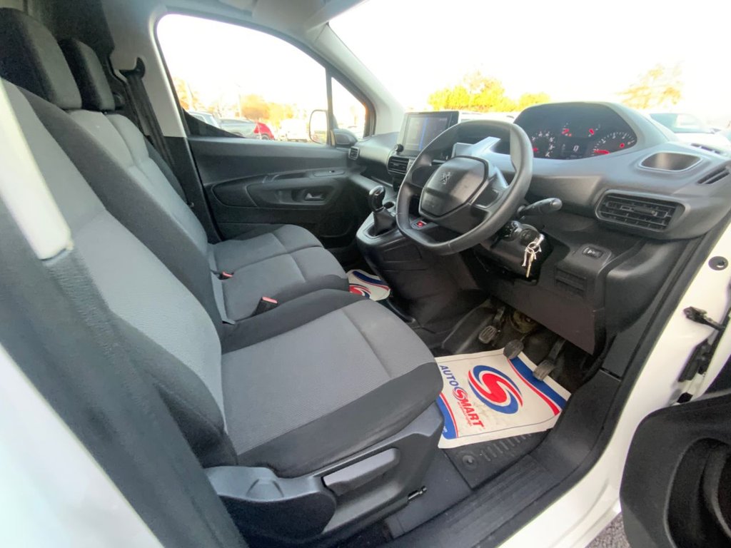 Used Peugeot Partner 2019 for sale - 76710990: Photo 15
