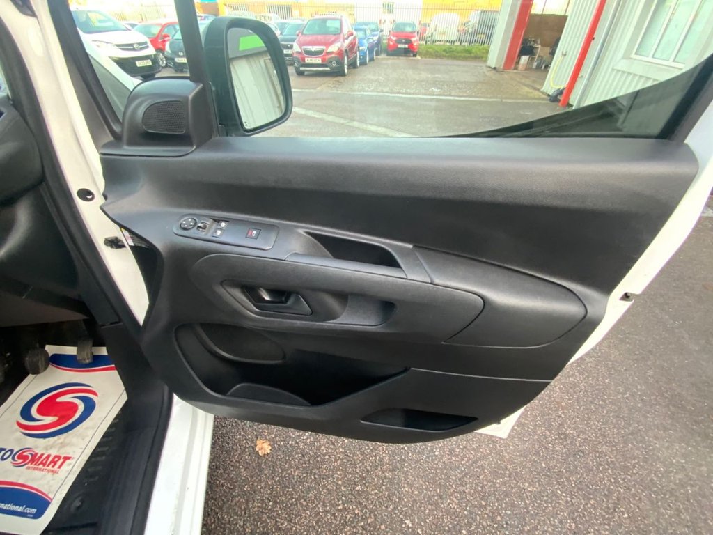 Used Peugeot Partner 2019 for sale - 76710990: Photo 17