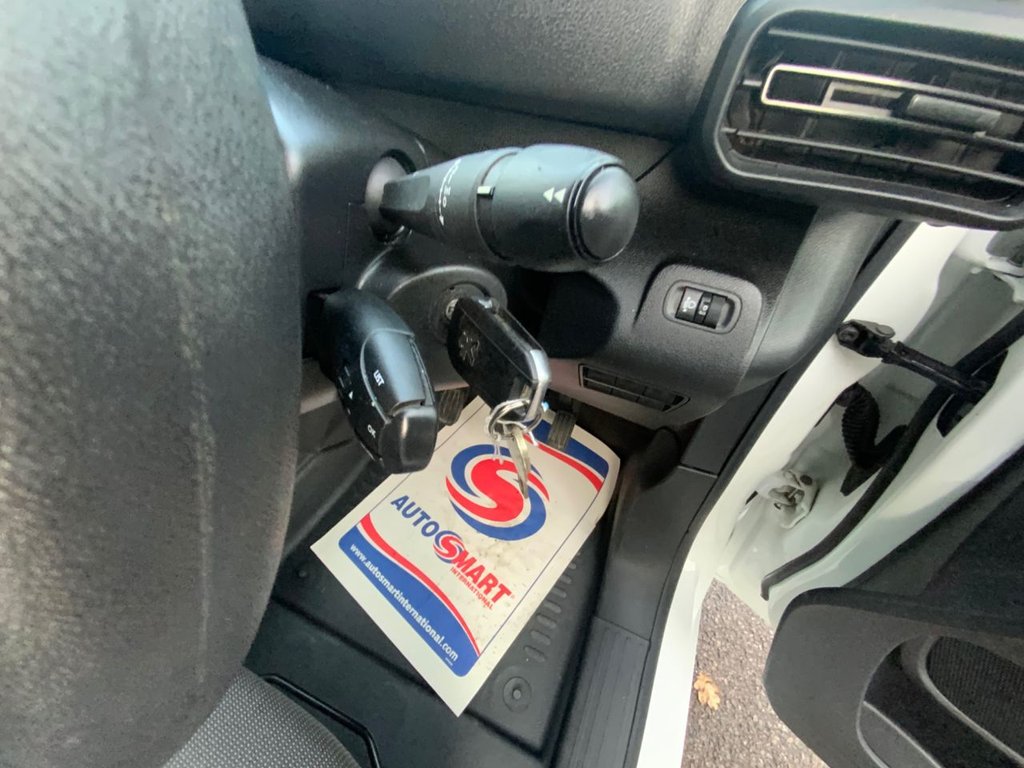 Used Peugeot Partner 2019 for sale - 76710990: Photo 23