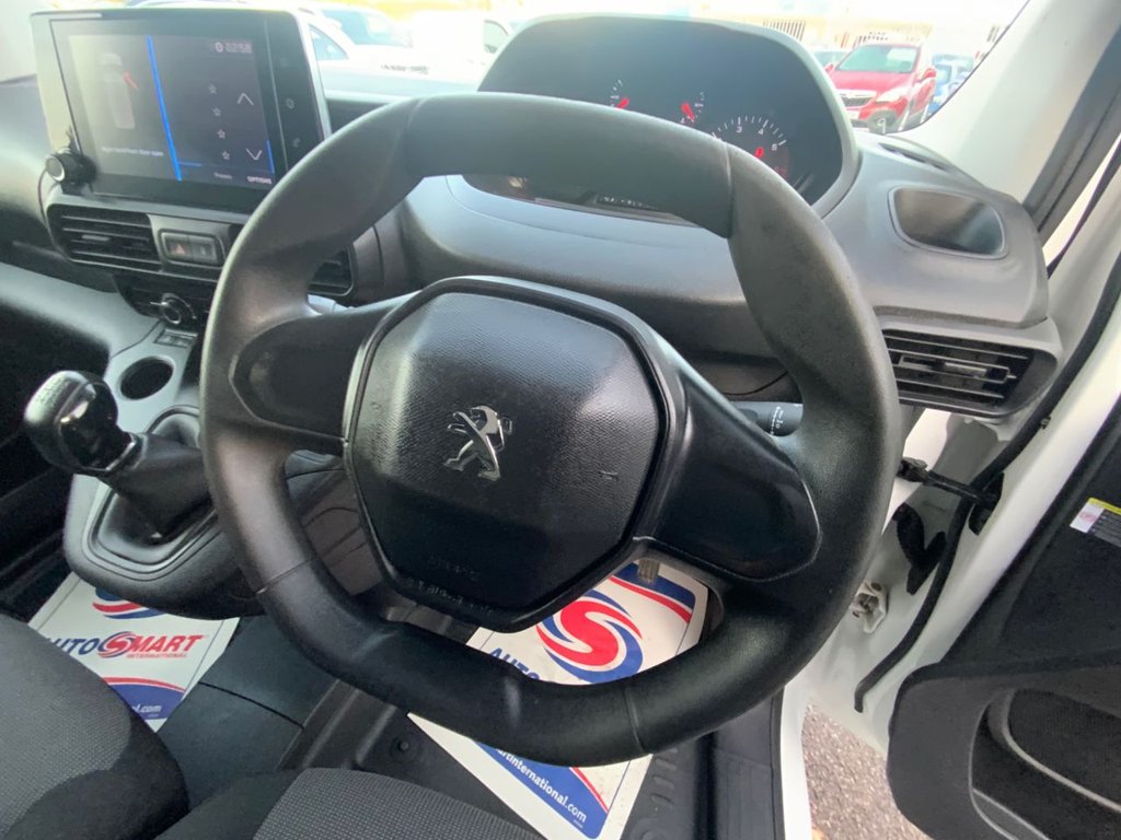 Used Peugeot Partner 2019 for sale - 76710990: Photo 24