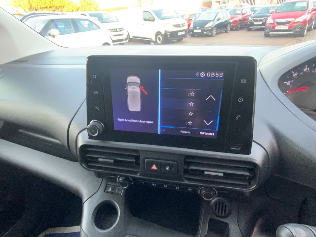 Used Peugeot Partner 2019 for sale - 76710990: Photo 28