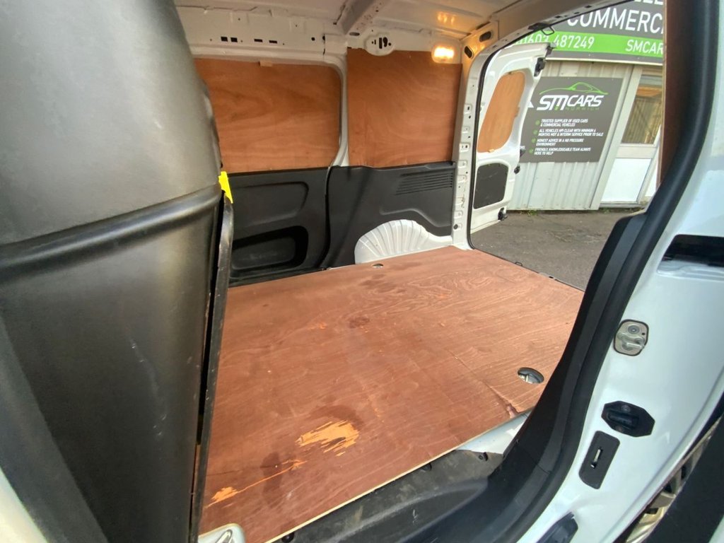 Used Peugeot Partner 2019 for sale - 76710990: Photo 32