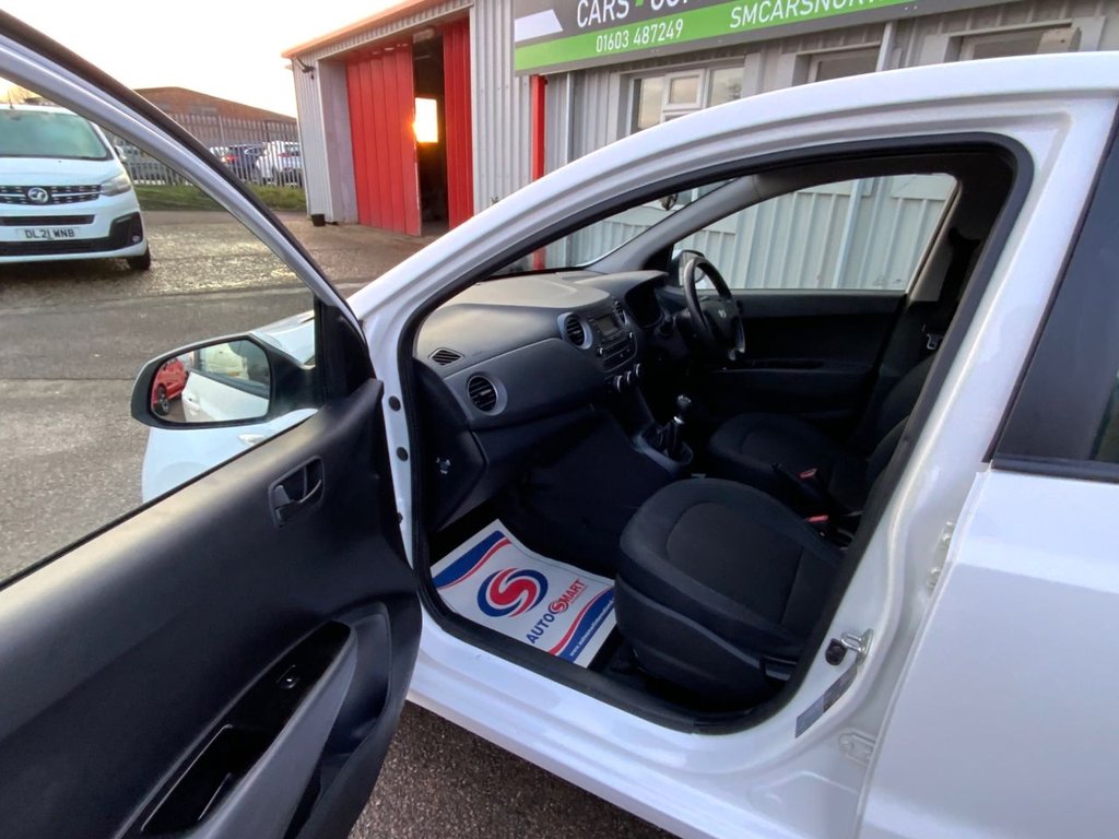 Used Hyundai i10 2019 for sale - 77288410: Photo 15