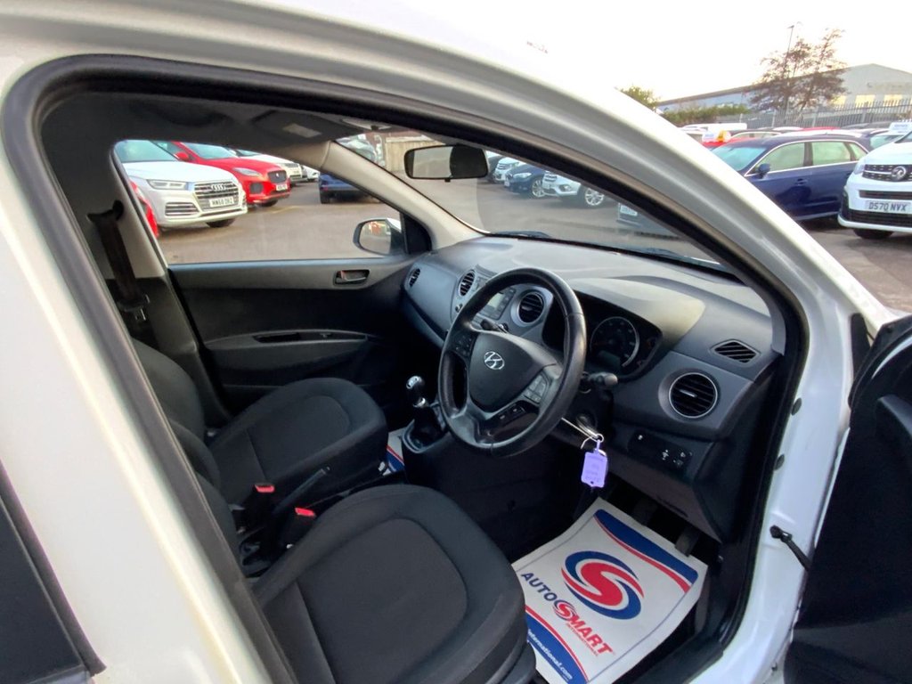 Used Hyundai i10 2019 for sale - 77288410: Photo 2