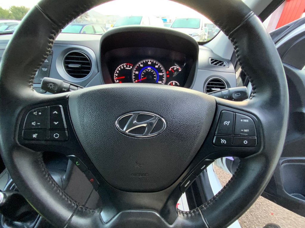 Used Hyundai i10 2019 for sale - 77288410: Photo 22