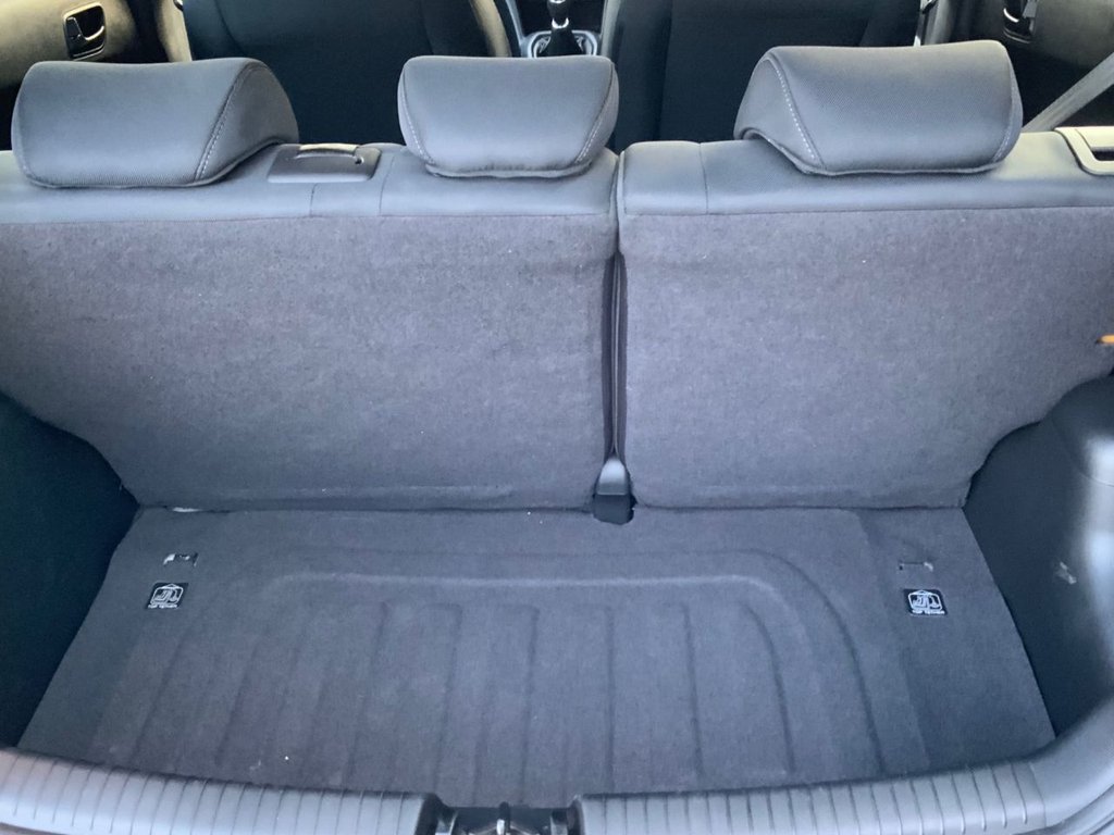 Used Hyundai i10 2019 for sale - 77288410: Photo 25