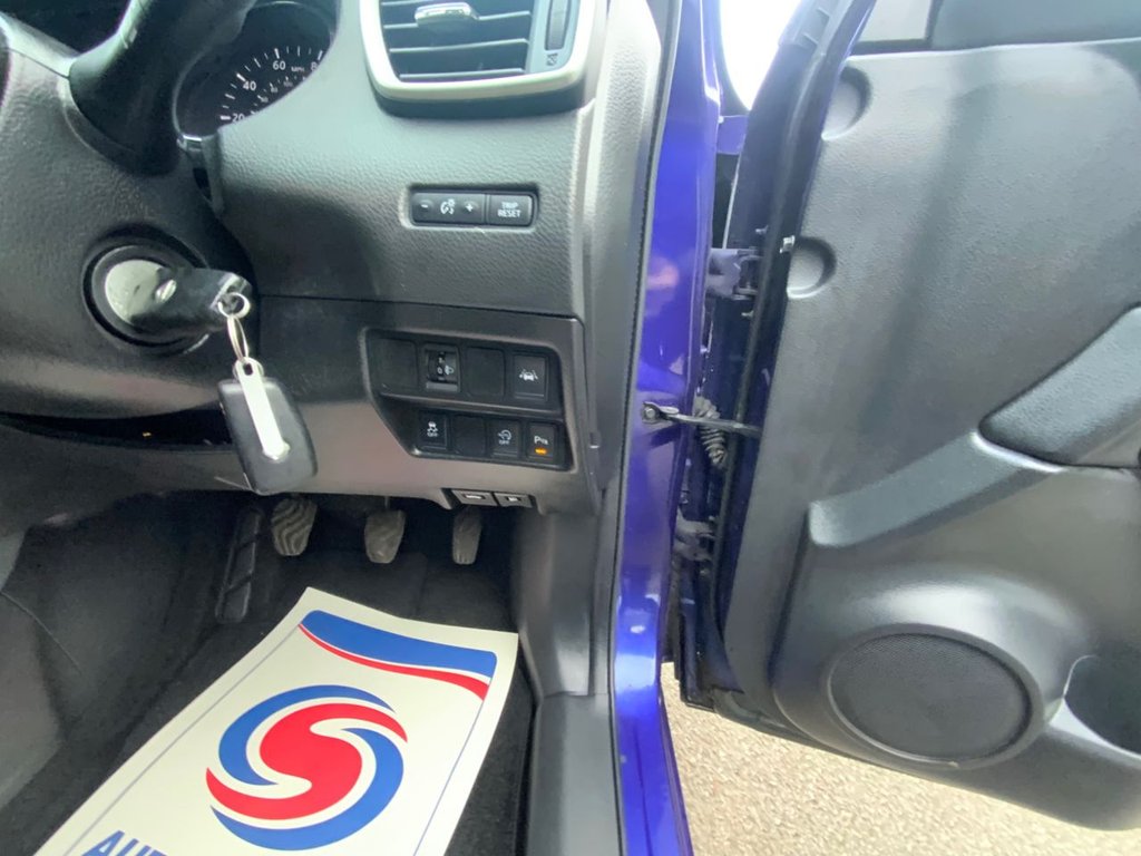 Used Nissan Qashqai 2016 for sale - 76520696: Photo 14