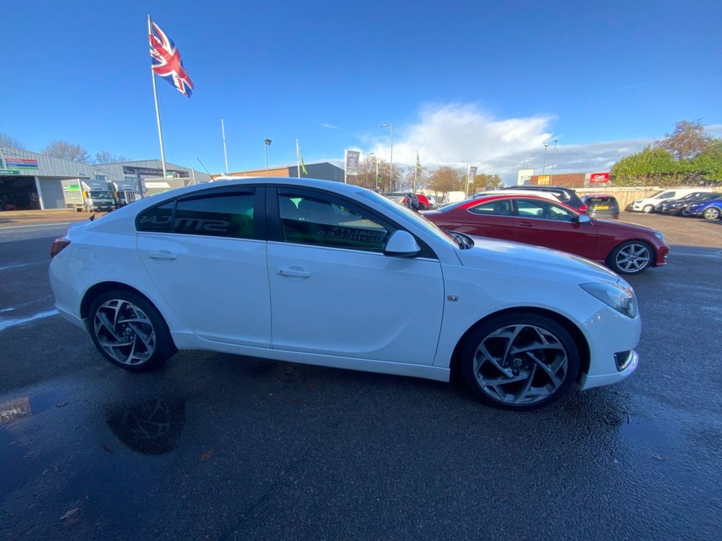 Used Vauxhall Insignia 2014 for sale - 76632336: Photo 13