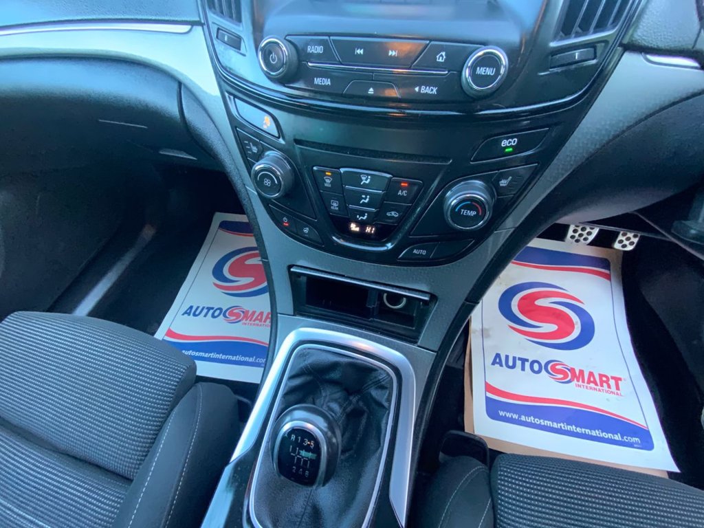 Used Vauxhall Insignia 2014 for sale - 76632336: Photo 25