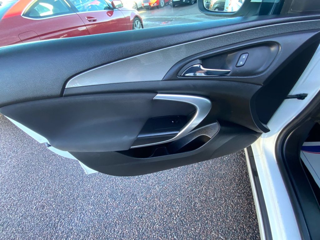 Used Vauxhall Insignia 2014 for sale - 76632336: Photo 34