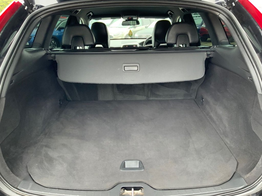 Used Volvo XC60 2017 for sale - 77967191: Photo 12