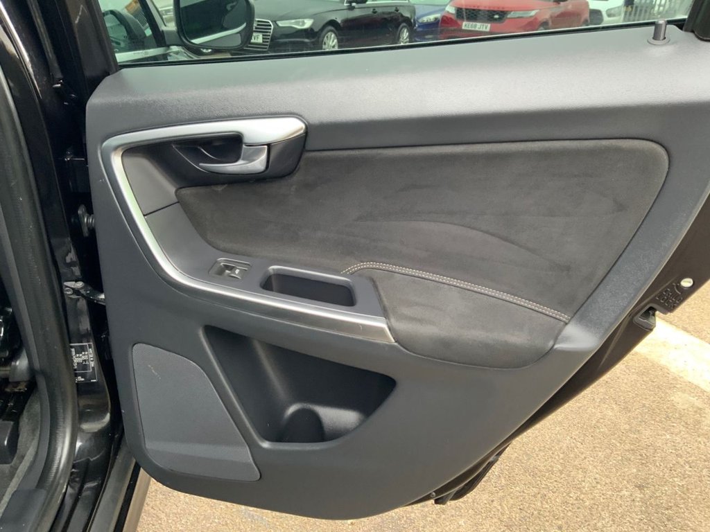 Used Volvo XC60 2017 for sale - 77967191: Photo 19