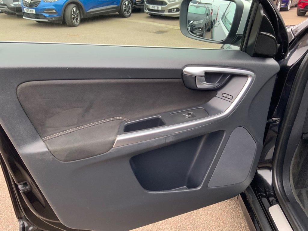 Used Volvo XC60 2017 for sale - 77967191: Photo 6