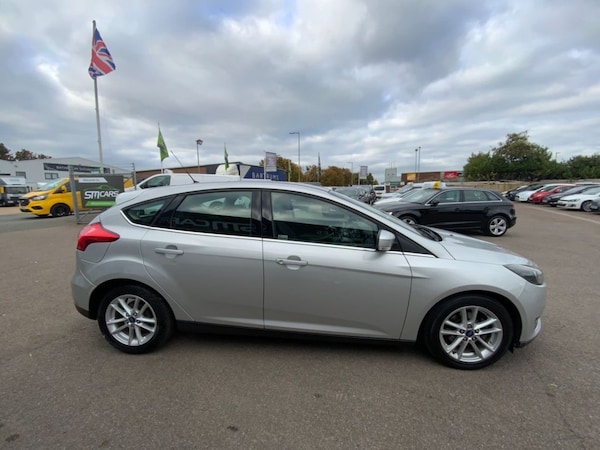Used Ford Focus 2016 for sale - 76235739: Photo 11