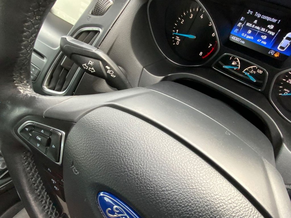 Used Ford Focus 2015 for sale - 76973833: Photo 24