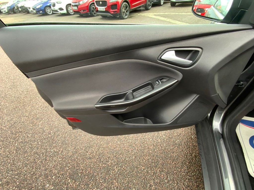 Used Ford Focus 2015 for sale - 76973833: Photo 36