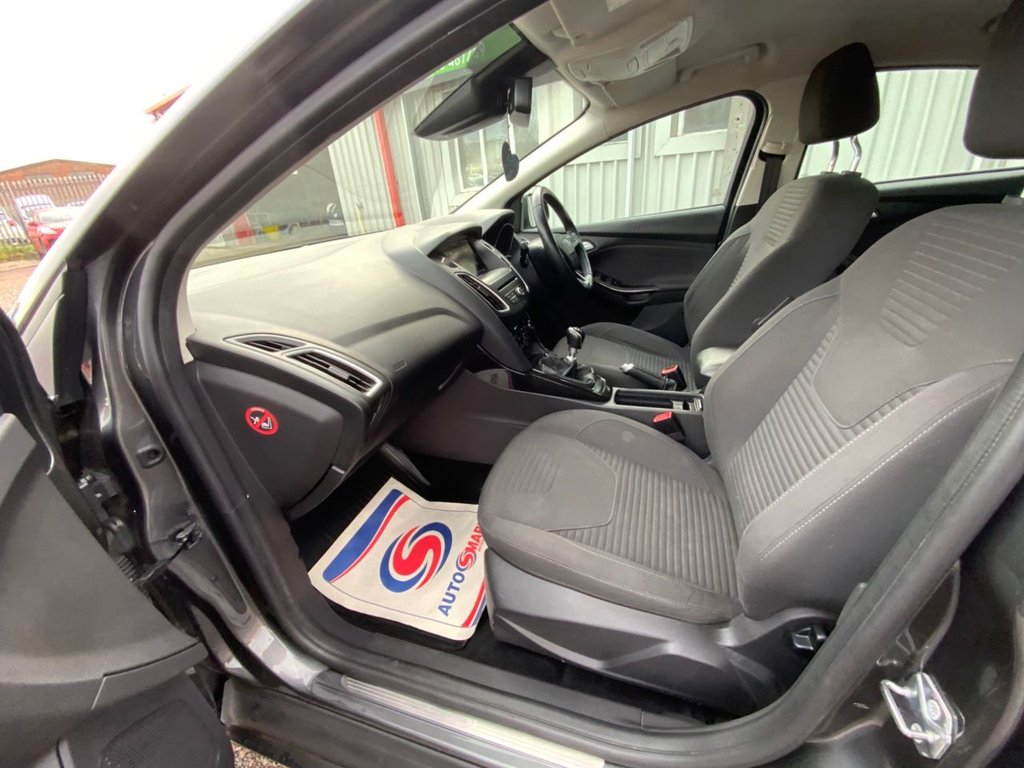 Used Ford Focus 2015 for sale - 76973833: Photo 44