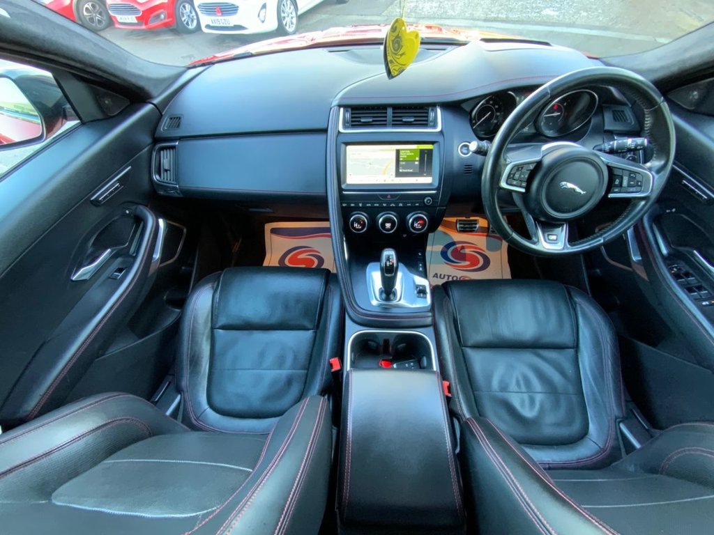 Used Jaguar E-Pace 2018 for sale - 77072682: Photo 2