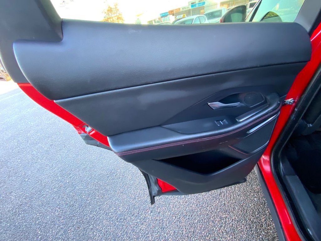 Used Jaguar E-Pace 2018 for sale - 77072682: Photo 33