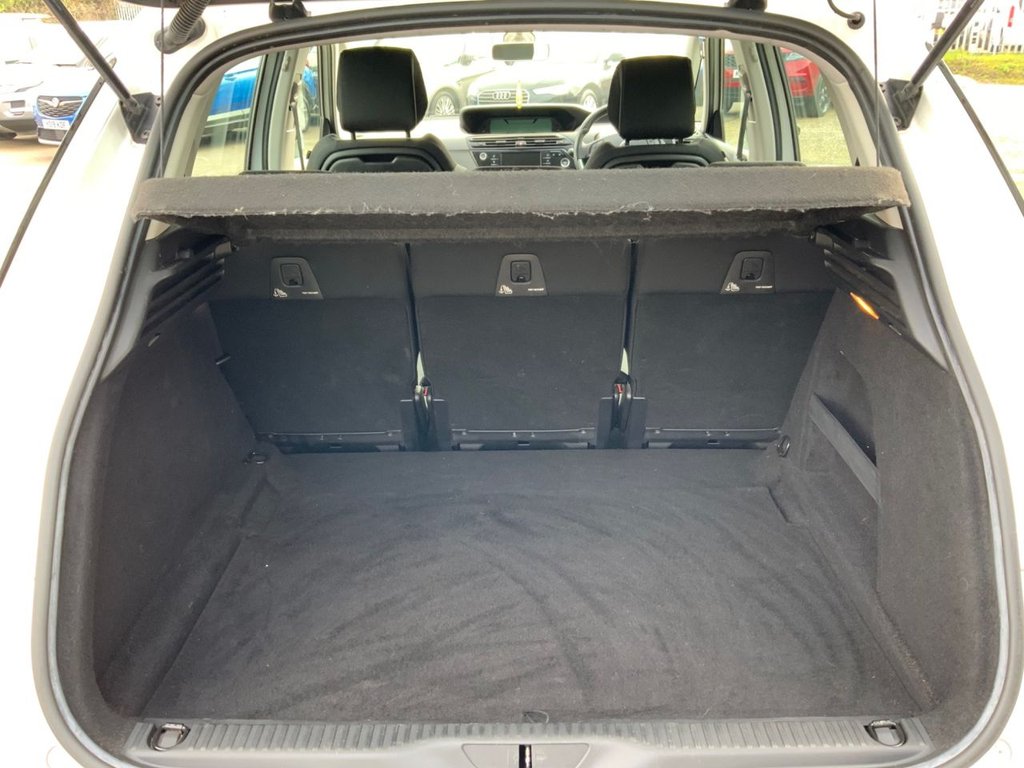 Used Citroen C4 Picasso 2015 for sale - 77967226: Photo 11